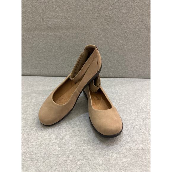 Clark’s Medora Nina Women’s Nubuck Ankle strap Shoes in Size 7.5 - Picture 1 of 8